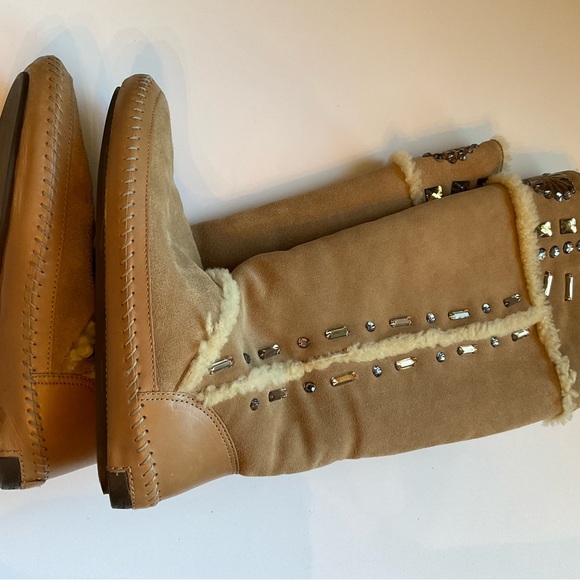 TORY BURCH embellished, Jewel shearling, tall boots/moccasin size 10 - Picture 5 of 5